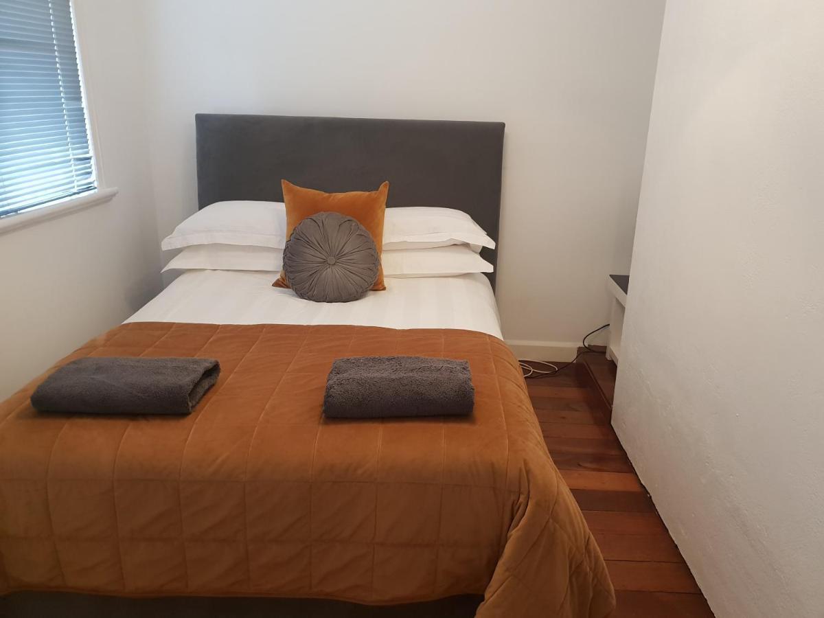 Leisurely Manor - Spacious Three Bedroom Home In Φρίμαντλ Εξωτερικό φωτογραφία