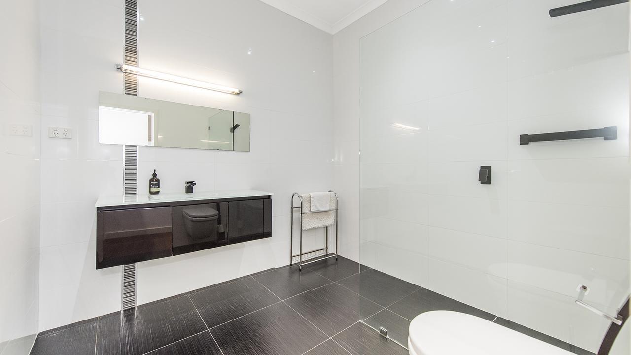 Leisurely Manor - Spacious Three Bedroom Home In Φρίμαντλ Εξωτερικό φωτογραφία